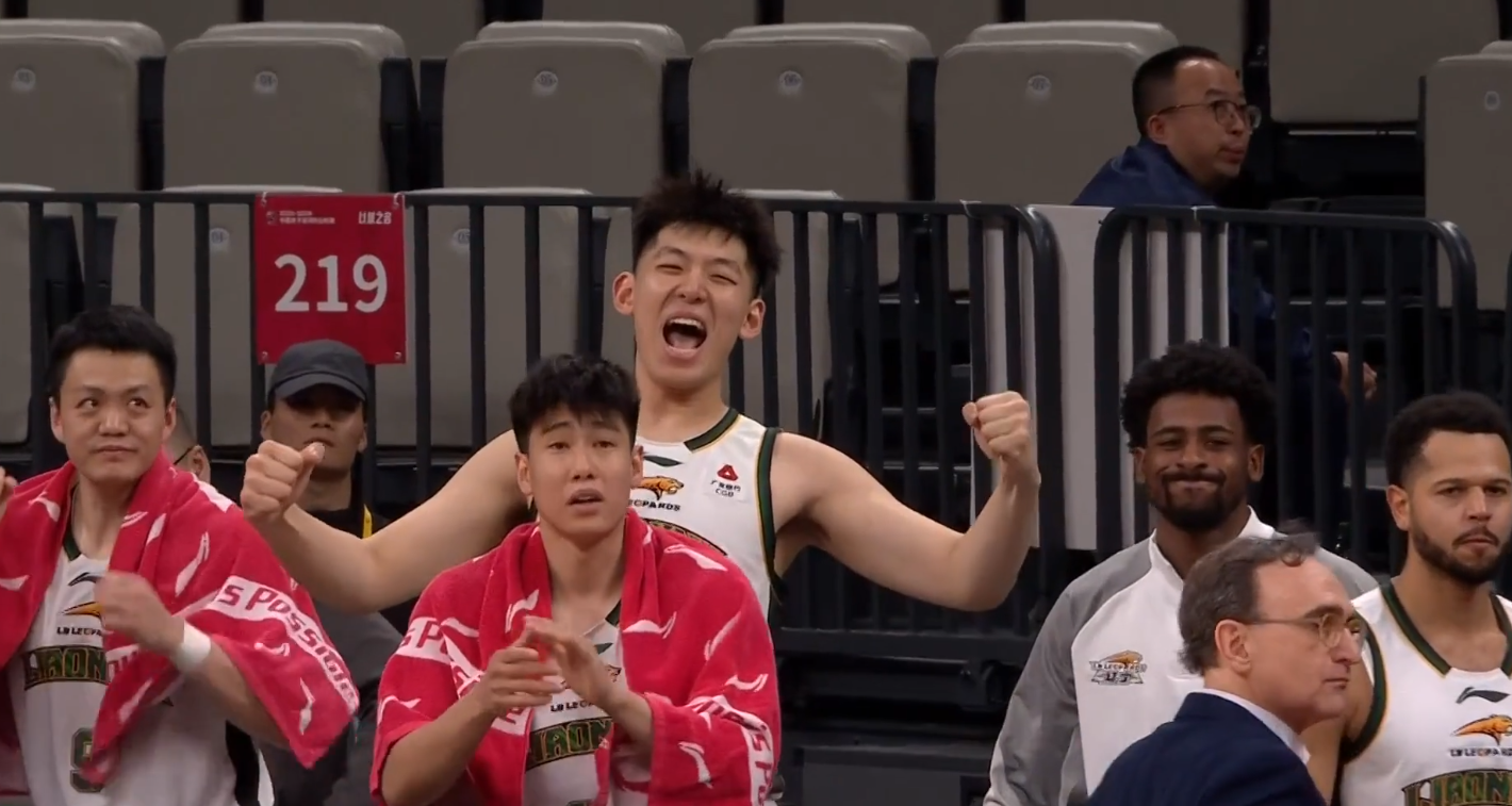 hthapp下载-2分14分33分！一夜爆2场大逆转，广东前三不保，辽宁有望回到前八